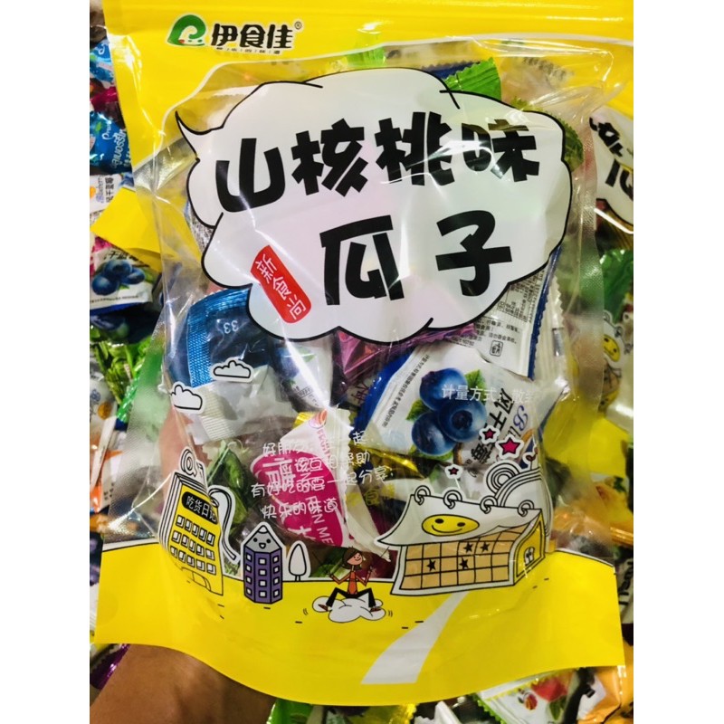 บ๊วยรวมรส400กรัม ใส่ถุงซิปล็อกอย่างดี