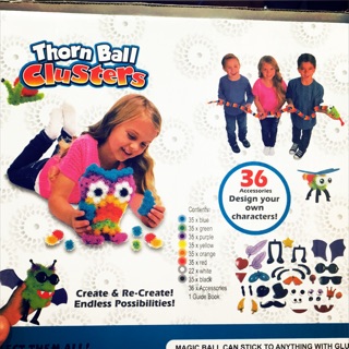 Thorn Ball Clusters Mega 300 Pieces ตัวต่อเสริมจินตนาการสามารถปั้นเป็นรูปต่างๆ และมีตัวประกอบให้ถึง 36 ชิ้นเพิ่มความสดใส