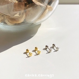 earika.earrings - tiny daisy piercing จิวหูเงินแท้เดซี่ เหมา…