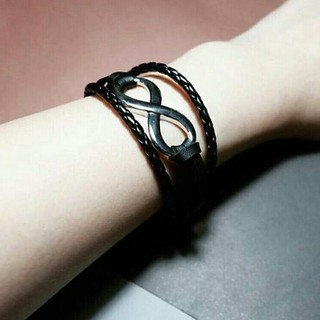 nn_braceletสายรัดข้อมือ RASTACLAT รหัส 108 Infinity leather braceletกำไลข้อมือหนังสุดชิคค่าาาาPrice : 200 บาท