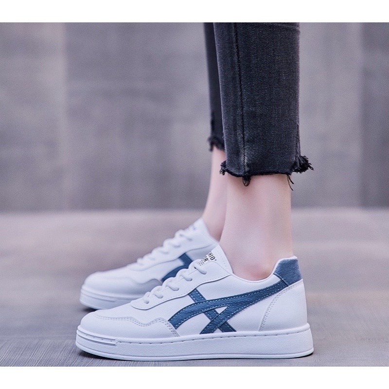 (มาใหม่) MARIAN รองเท้าผ้าใบผู้หญิง เปิดส้น 4ซม. NO.A0244 พร้อมส่ง