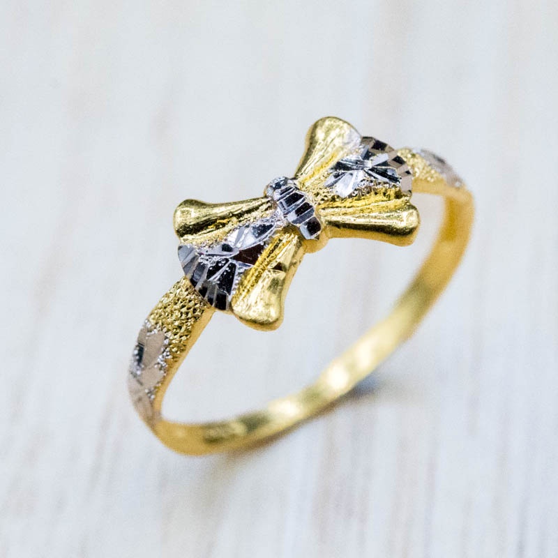 ⭐ แหวนทองลายโบว์ชุบสี น้ำหนักครึ่งสลึง