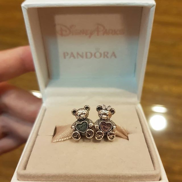 PANDORA Exclusice Disney Park หมีDuffy&Shellie May