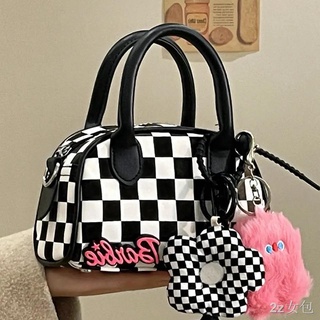 กระเป๋าสะพายข้างuustudio niche original designer mini dark Boston bag checkerboard mini portable messenger bag women . ก