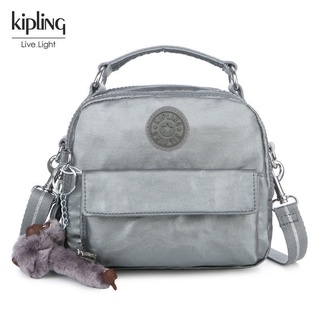 Kipling กระเป๋าเป้สะพายหลัง กระเป๋าสะพายไหล่ กระเป๋าเมสเซนเจอร์ ขนาดเล็ก จุของได้เยอะ กันน้ํา น้ําหนักเบา เหมาะกับการพกพาเล่นกีฬากลางแจ้ง สําหรับผู้หญิง 2022 2050