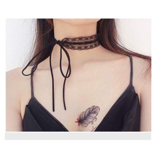 Black lack choker