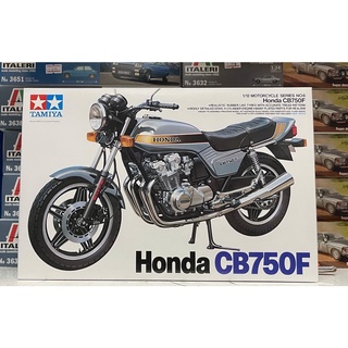 Tamiya  TA14006 HONDA CB750F 1/12