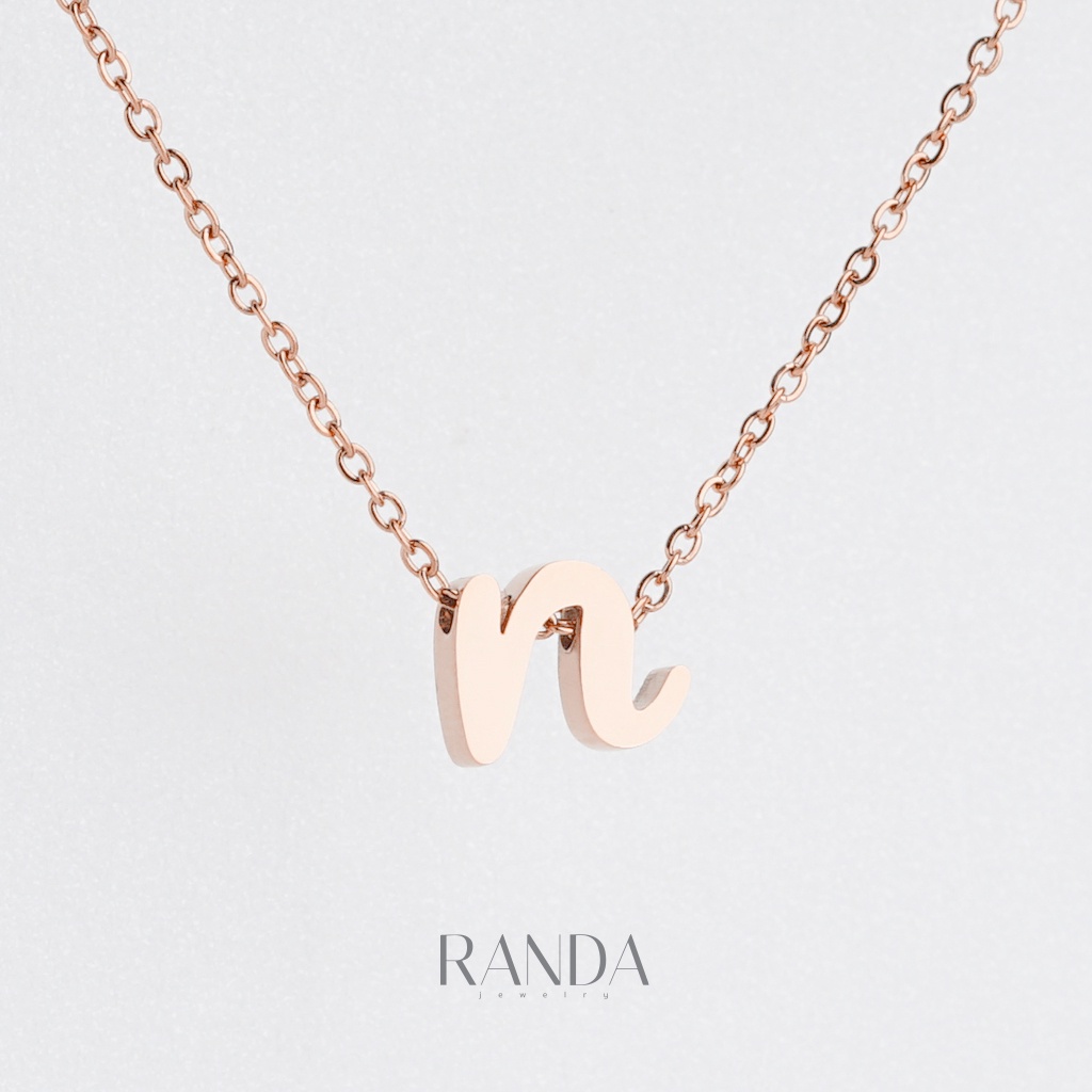 Randa สร้อยคอตัวอักษร สีพิ้งโกล ตัวเขียน N-Z สแตนเลส เลือกความยาว DIY มินิมอล ไม่ลอกไม่ดำ ลงทะเล โดนน้ำหอมได้