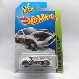 รถเหล็ก Hotwheels NISSAN 370Z สีขาว (ib22)