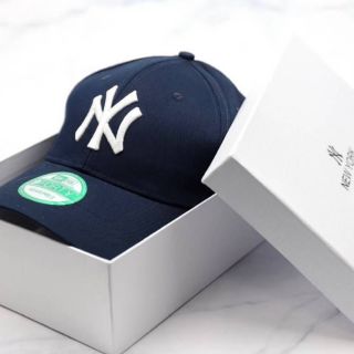 NY หมวก New york yankees New Collection
ป้ายครบ เทียบเท่าแท้ 1:1 hi-end