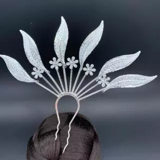 Vintage jewelry เครื่องประดับผม ชุดไทย ปิ่นปักผมออเจ้า สีเงิน หลายสไตล์ ปิ่นปักผมใบไม้