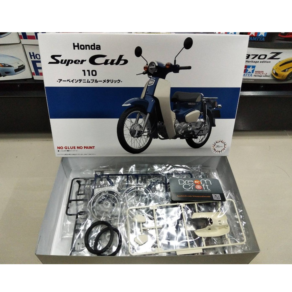FUJIMI 1/12  Honda Super Cub 110 Arbein Denim Blue Metallic (โมเดลรถจักรยานยนต์ Model dreamCraft)