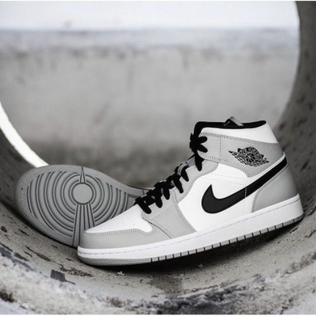 Nike air jordan 1 mid “light smoke grey”