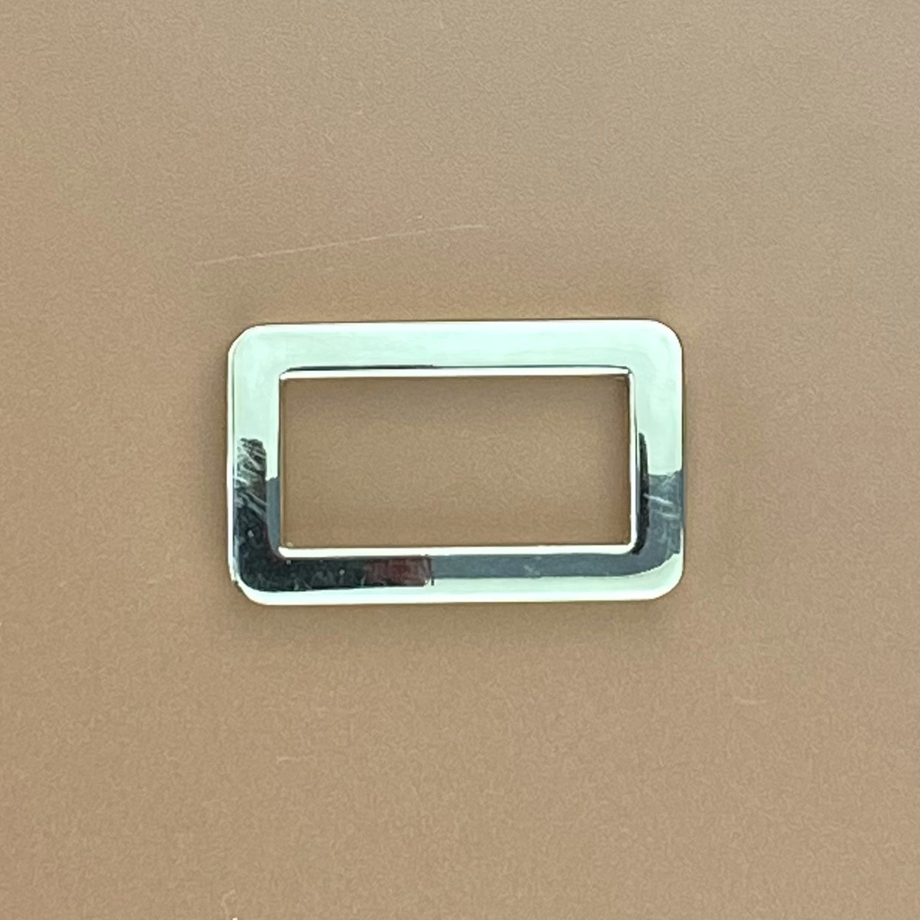 อะไหล่กระเป๋า ห่วงรูปสี่เหลี่ยม อุปกรณ์ DIY ขนาด 2.5 เซนติเมตร สีทองเงา มีสินค้าพร้อมส่ง** (991A0201