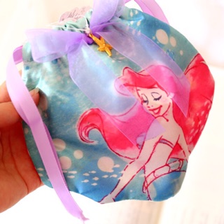 The Little Mermaid กระเป๋าผ้า หูรูด ลายนางเงือก ใส่เครื่องสำอางค์ , แปรงแต่งหน้า