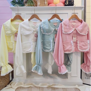 Maria Closet 💓 Pastel Crop ✨ เชิ้ตครอปผ้าทวีด ✨ แต่งลูกไม้เกาหลี