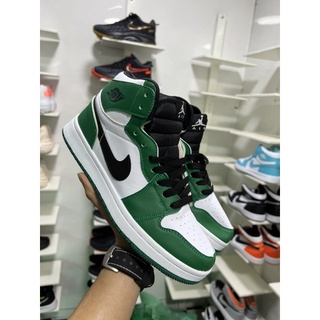 รองเท้าผ้าใบ Nike jordan 1 high มีของผู้หญิงและผู้ชาย 40-45