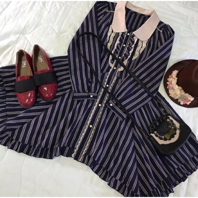 เดรสlolita 🇯🇵แบรนด์ axe femme มือสอง