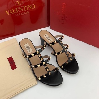 รองเท้าส้นสูง Valentino shoes  Original  หนังแท้