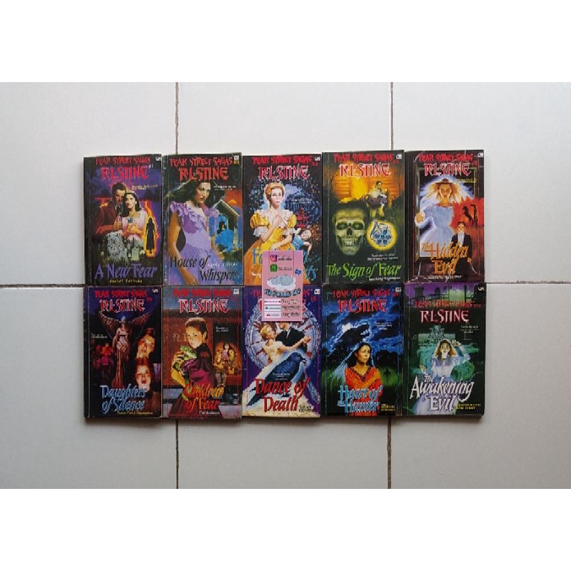 Fear Street Sagas Series - R. ล. สทีน (10 เล่ม)