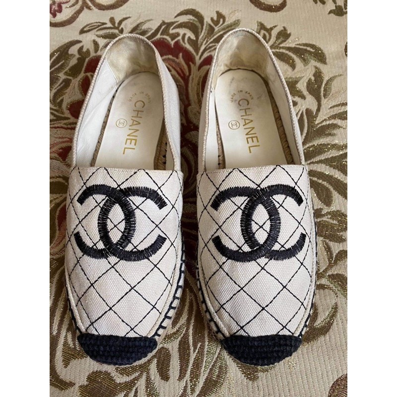 รองเท้ามือสอง Chanel ของแท้
