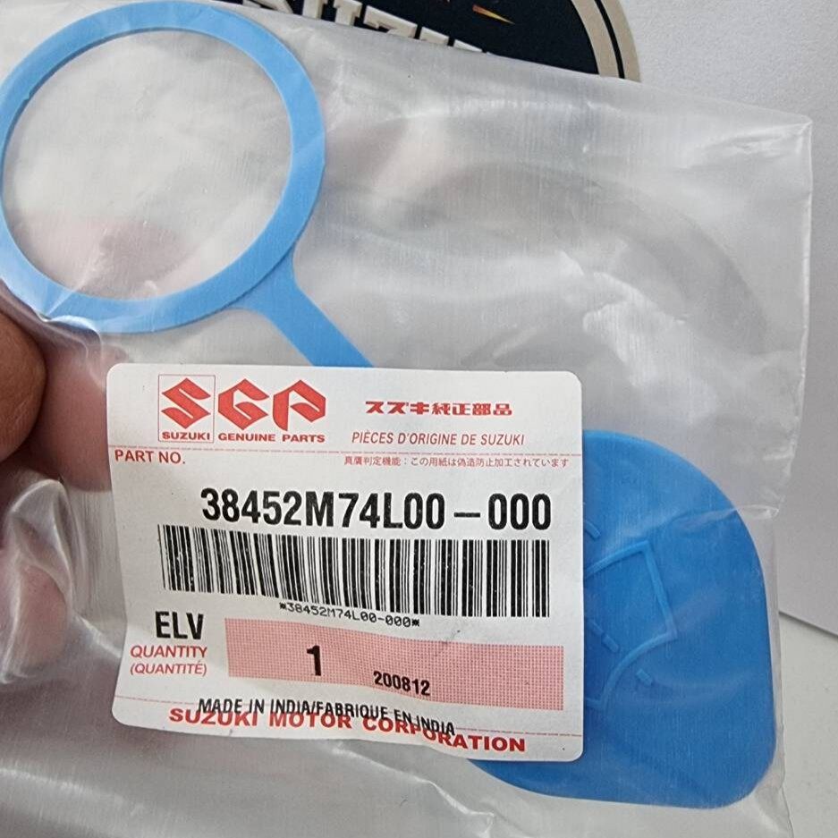 ฝาปิดถังพักน้ำ ฉีดน้ำกระจก Suzuki Swift ทุกรุ่น  สวิฟ ซูซูกิ (เลือกรุ่นได้)