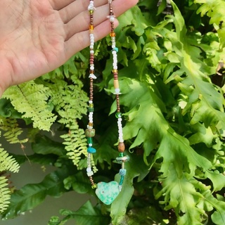 This bangle is very beautiful 🌳🌞🐿🥔✨  Necklaces that the shop designs mixed with many beads of emerald green strands 💗🦆🌥