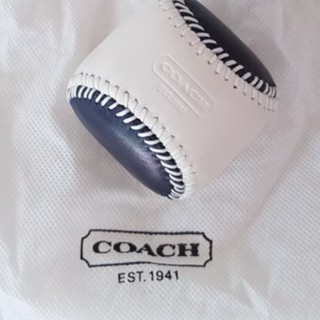 ใหม่ Coach ที่ทับกระดาษผลิตจากหนังแท้ดีไซน์ลูกเบสบอล