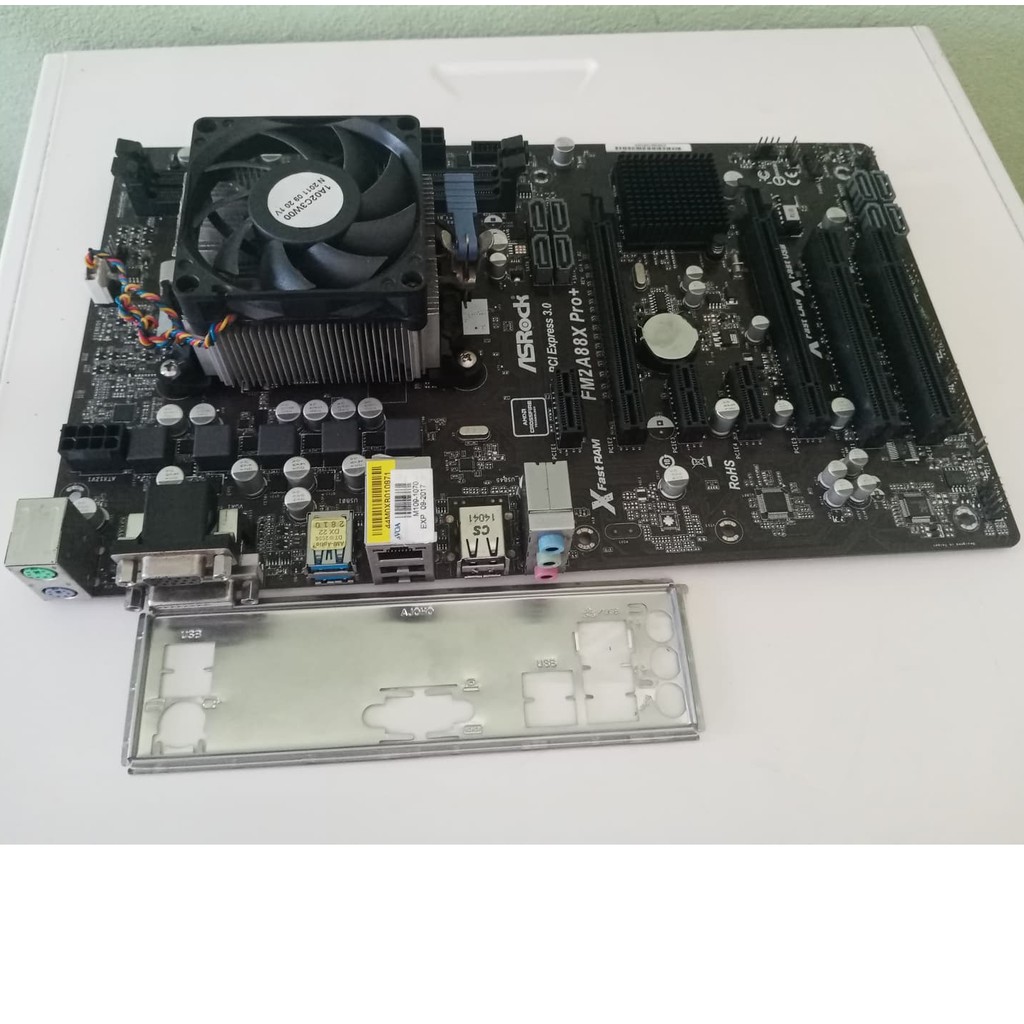 เมนบอร์ด FM2A88X Pro+พร้อม ซีพียู  A6-6400K 3.90 GHz