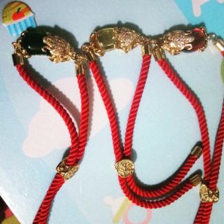 สร้อยข้อมือปี่เซียะ พร้อมส่ง!!