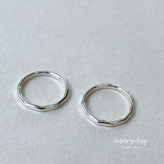 silvery.day x angle ring