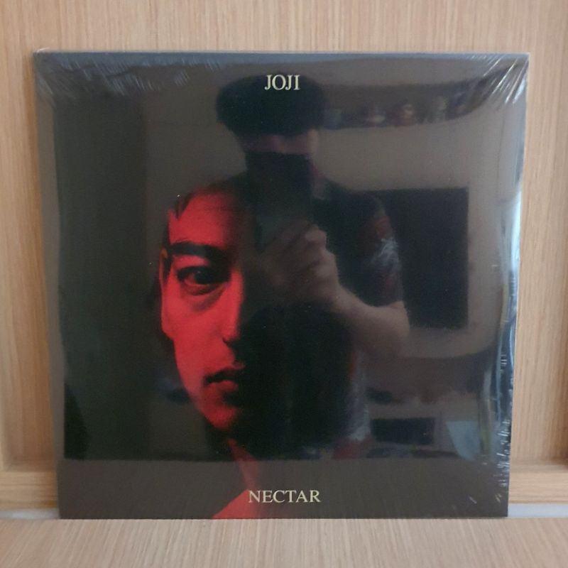 *รับโค้ดส่วนลด* แผ่นเสียง Joji - Nectar 2LP Vinyl แผ่นสีแดง