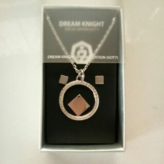 สร้อยMark แท้ พร้อมส่ง