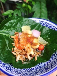 มะพร้าวคั่ว (อบกรอบ) สูตรคุณยาย 500 กรัม
