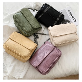 กระเป๋าสะพาย กระเป๋าแฟชั่น กระเป๋าออกงาน ราคาถูก กระเป๋าน่ารัก สีเหลือง สีขาว สีดำ สีเขียว สีม่วง ใหม่ล่าสุด เล็กน่ารัก