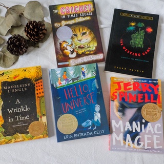 วรรณกรรม ฉบับภาษาอังกฤษ Hello, Universe / Wrinkle in Time / Maniac Magee / Cricket in Times Square / The Westing Game