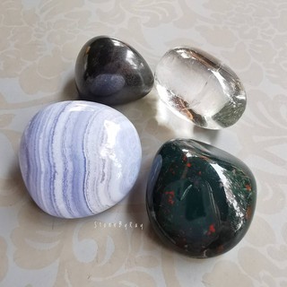 setหินแร่ธรรมชาติรวม4ชนิด Blue lace agate+Crystal quartz+Bloodstone+Hematite