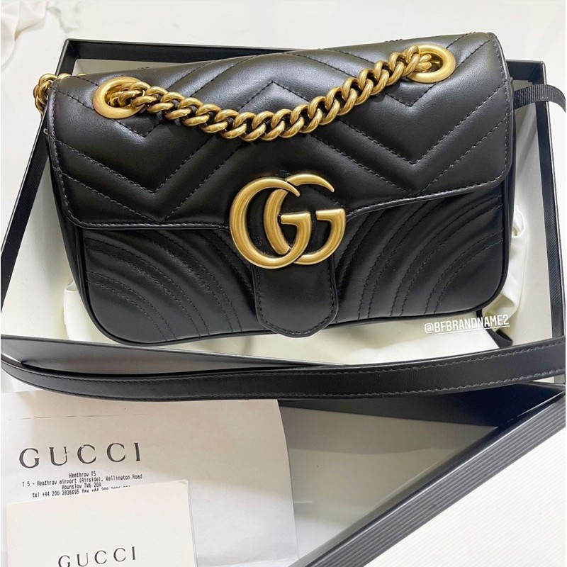 Used like new gucci marmont 22 cm. Y2019