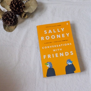 วรรณกรรม ฉบับภาษาอังกฤษ "Conversations with Friends"