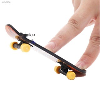 มินิสเก็ตบอร์ด ฟิงเกอร์บอร์ด ชนิดไม้ ของเล่นฝึกความชำนาญFinger Skateboard⊕sketboard ฟิงเกอร์บอร์ด  มินิสเก็ตบอร์ดนิ้ว