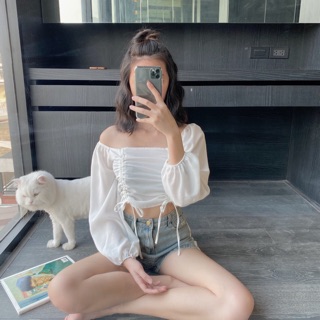 เสื้อครอป แขนบอลลูน หรือปาดไหล่ สบายๆ 🌼🌻🌷