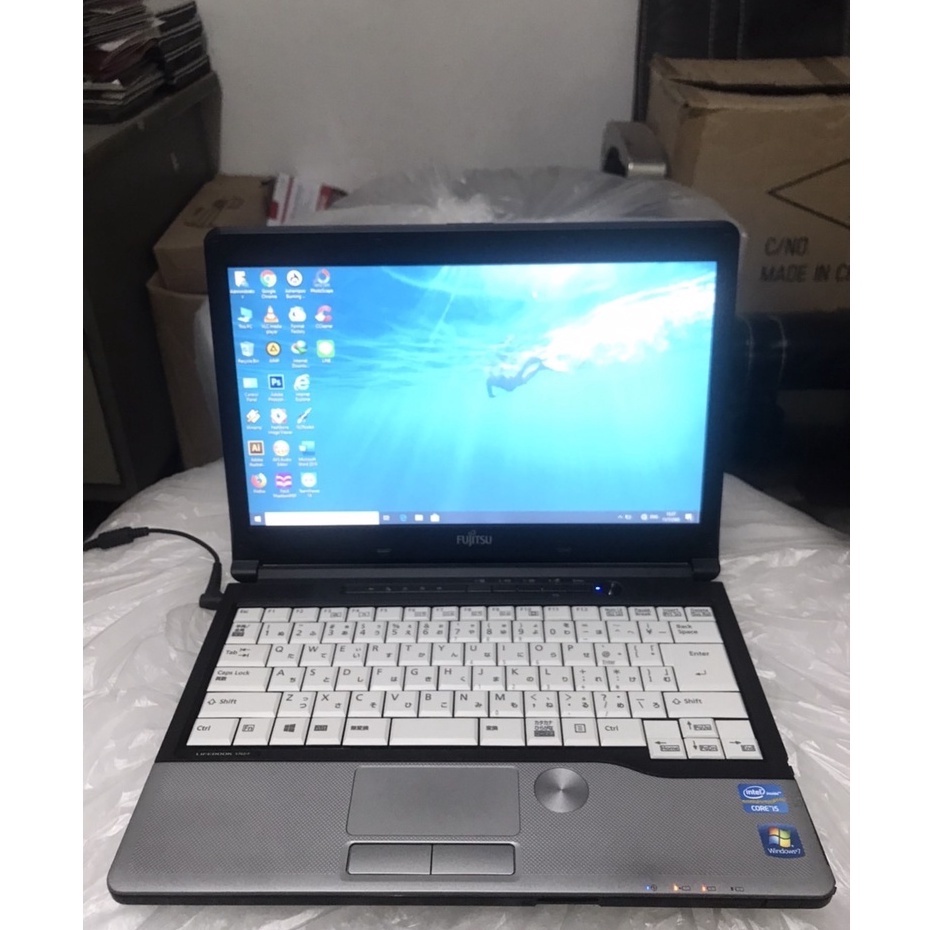 โน๊ตบุ๊คมือสอง Notebook Lifebook Fujitsu i5-3320M(RAM:4/HDD:250) ขนาด 13.3 นิ้ว