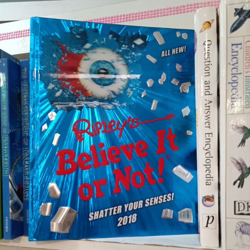 Ripley's Believe It Or Not หนังสือความรู้ ปกแข็ง