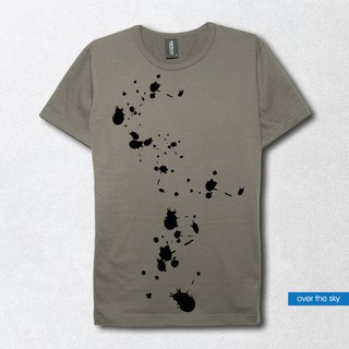 over the sky T-shirt กราฟฟิค เสื้อยืดคอกลม - ศิลปะ สะบัดสี Paint