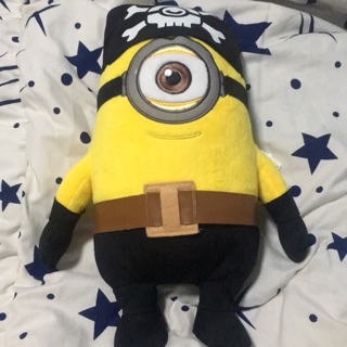 Minions มินเนี่ยน โจรสลัดตาเดียว งานดีป้ายครบความยาวประมาณ 39 cm คะ ราคารวมส่งฟรีโดยไม่ต้องไช้โค้ด