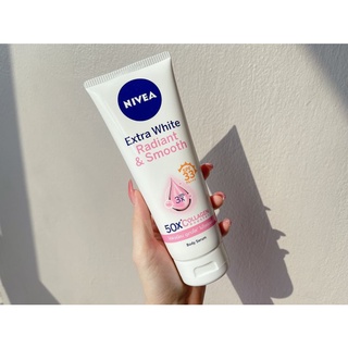 นีเวีย เซรั่มบำรุงผิวกาย เอ็กซ์ตร้า ไวท์ เรเดียนท์ แอนด์ สมูท 180 มล.  NIVEA Extra White Radiant &amp; Smooth Serum 180 ml.