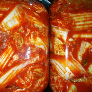 Kimchi กิมจิ รสไก่ 500 กรัม