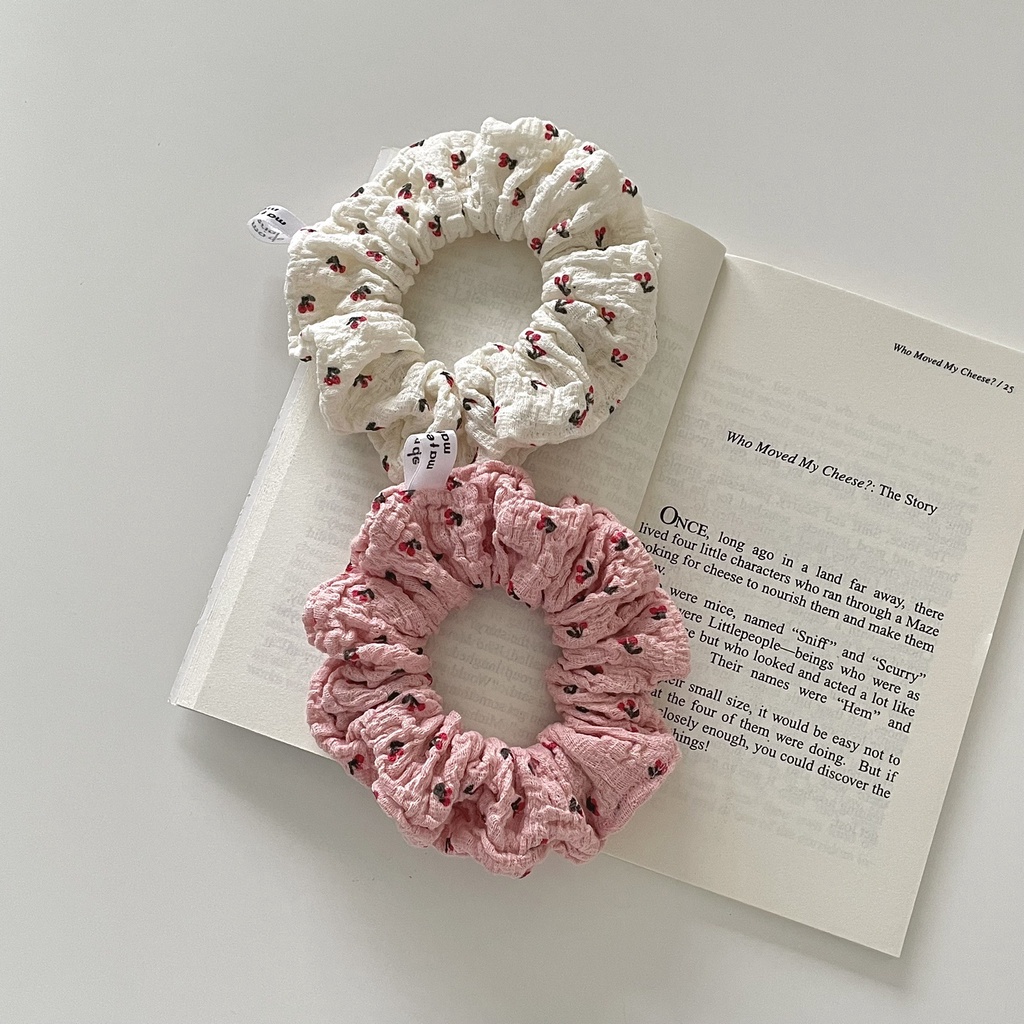 mate.made.material | Cherry Puff Scrunchies ยางรัดผม