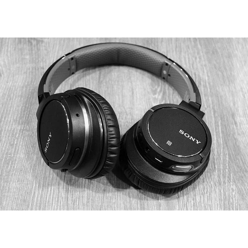 Sony รุ่น MDR-ZX770BN
