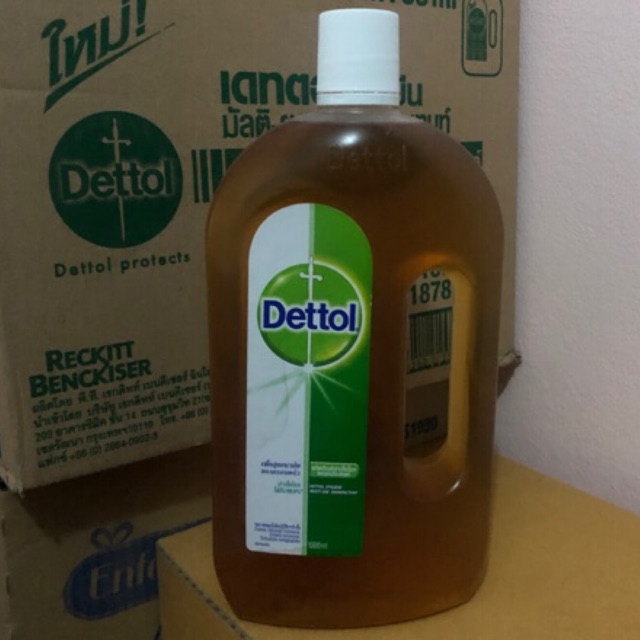 Dettol 1000ml (ไม่มงกุฎ)ฉลากไทย ตำหนิมีคราบน้ำยาจางๆตรงฉลาก ลดราคา!!